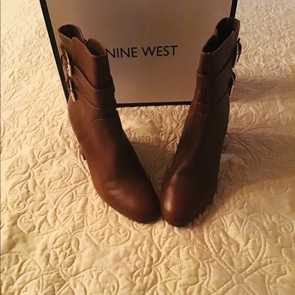 Nine West boots​ - Picture 4 of 7